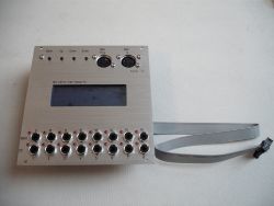 MUC-400-Eurorack-250-front-cable